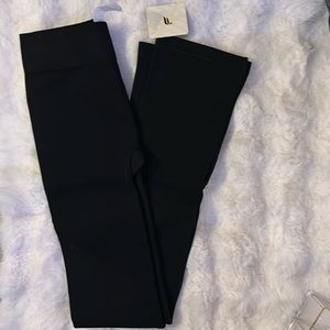 Brand New Ribbed Fabletic Leggings